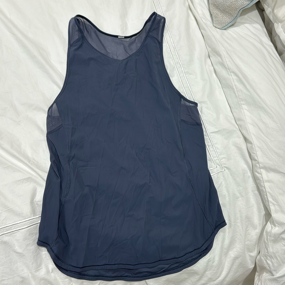 Lululemon tank